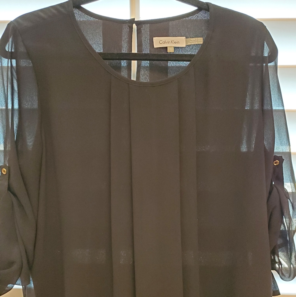 Calvin Klein blouse size M